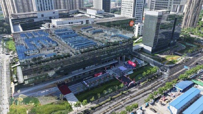 长江策｜成为雷军眼里的小米腾飞福地，南京凭啥？