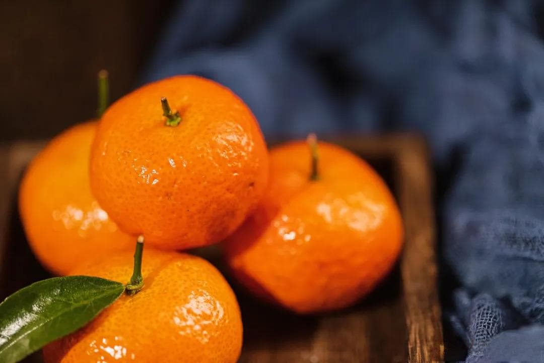 吃橘子时别扔白丝！橘络真的能止咳化痰吗？