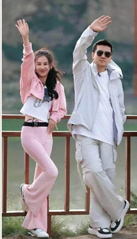 《再见爱人4》引发网友对真人秀伦理的探讨 被建构的后真相，被流量围剿的私域情感