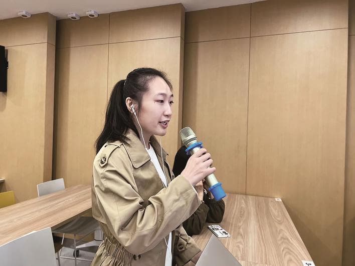 通过阅读寻求心灵慰藉的视障女孩高梓涵，把朗读当作事业——用声音让文字更鲜活有温度