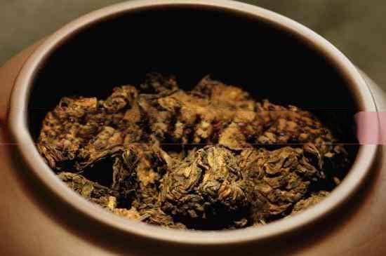 贵州茶叶哪个好：探寻贵州茶叶、产地排名与口感评价