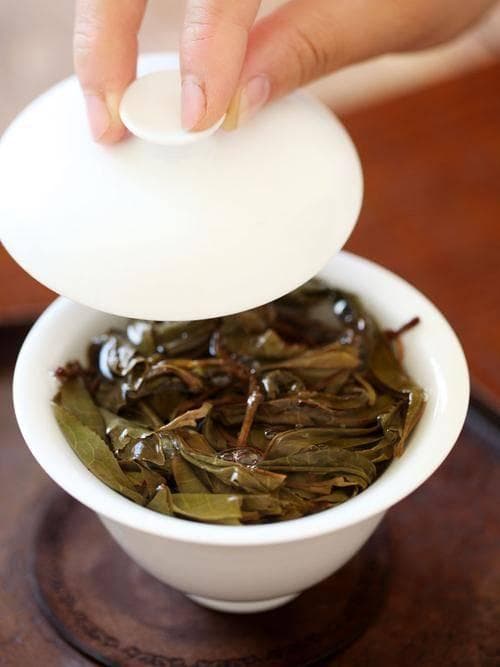 如何掌握茶叶冲泡时间？品茶达人的秘籍分享