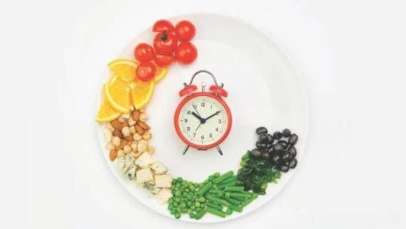 间歇性禁食减缓头发再生