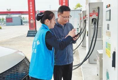 新能源车主自驾千余里：充电设施不断完善，里程焦虑逐渐缓解