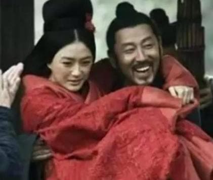 吕雉与刘邦合葬之谜：历史渊源与制度考量