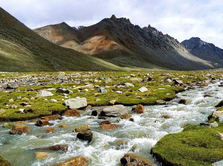 西藏最适宜旅游时间探讨，六月旅行自助游攻略，合理安排游玩日程