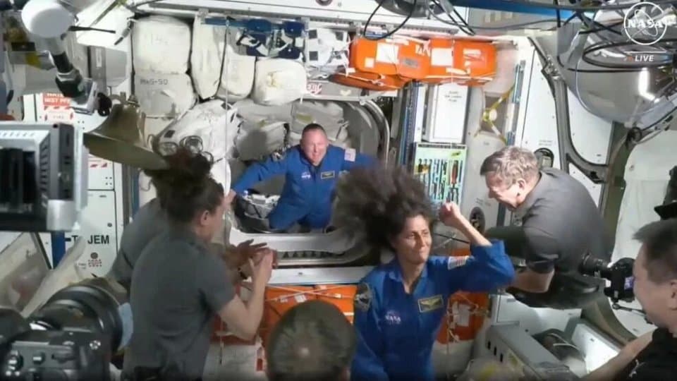 宇航员被迫太空加班8个月？国际空间站闹剧还在继续，问题出在哪
