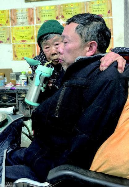妈妈的爱，是那么柔软又那么坚韧