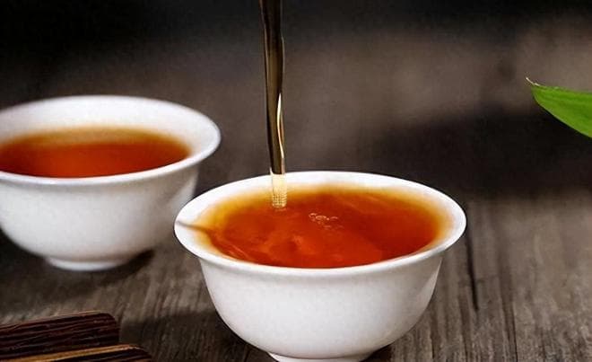 尽量远离喝茶时的四个误区，“反向喝茶”不可取，奉劝爱喝茶的人