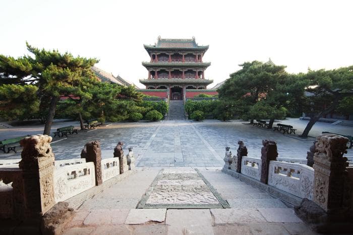 沈阳故宫：一座融合满族特色的清代宫殿建筑群