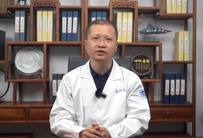 肿瘤科江皓医生科普：肺癌早期，这些信号别忽视！
