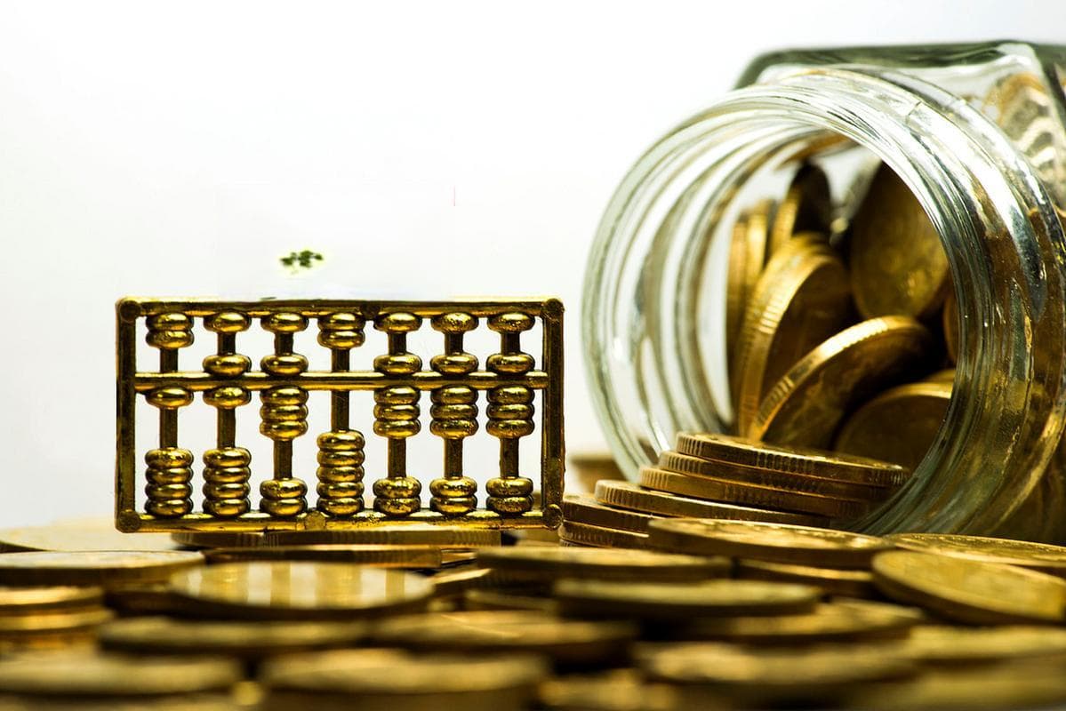 投资新手如何选择合适的债券产品：ETF与基金的比较