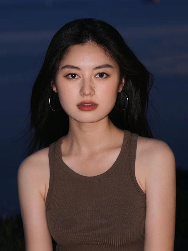 方圆脸如何选择适合自己的发型
