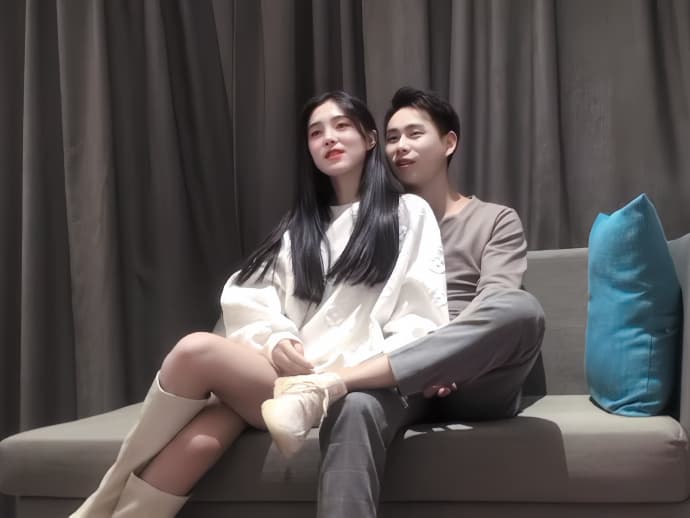 快节奏生活中的娱乐需求：明星传闻与政治商业大事件如何引发社会热议