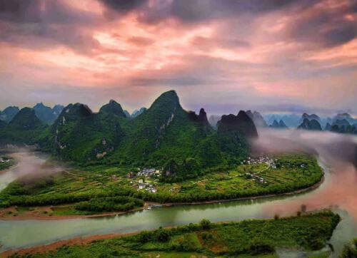 适合老人去的4个旅游地，消费低景色优美，性价比高，当地人好客