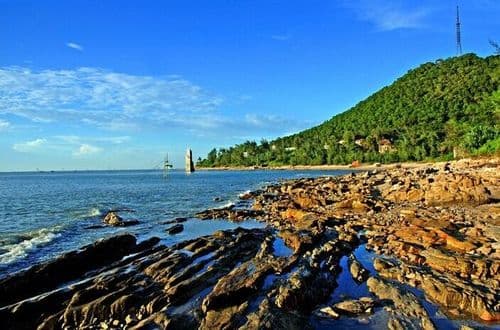 北海一日游：金滩红林、冠岭绿意与海底奇趣