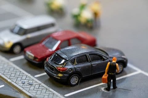停车费与物业费挂钩合法吗