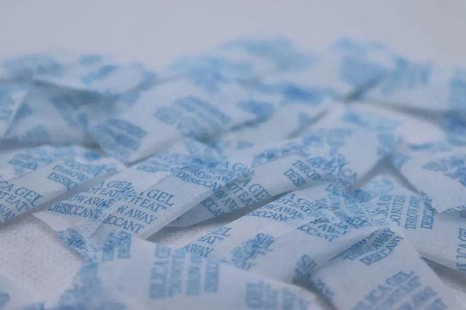 食品干燥剂料位测量技术：挑战与创新