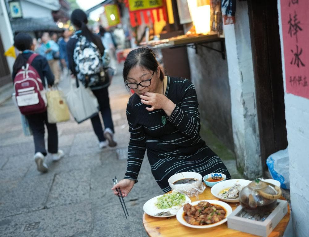 文化中国行｜留住烟火味 激发新活力——看绍兴仓桥直街保护传承