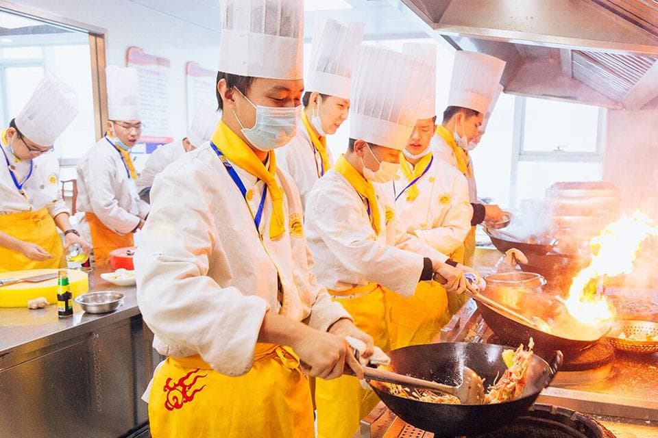 厨师团队中的工作岗位及其重要性