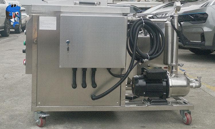 使用超声波清洗机清洗首饰时应加入的清洗液类型与选择指南
