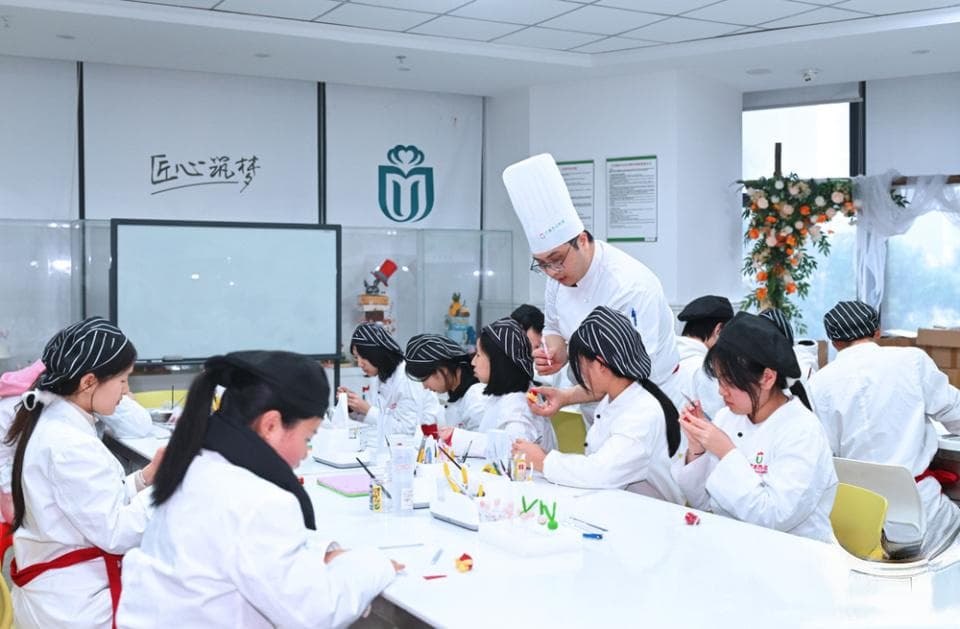 长沙：21张“金名片”，带动12万余人就业
