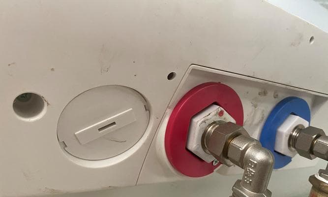 电热水器镁棒的作用及维护方法（探索镁棒的神奇功效）