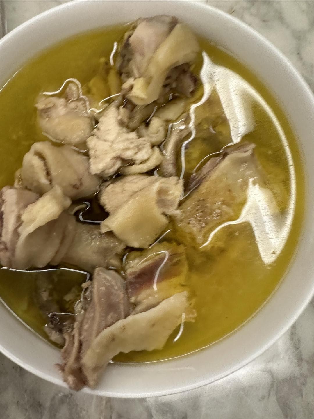 清蒸鸡肉制作全攻略：从选材到出锅的完美呈现