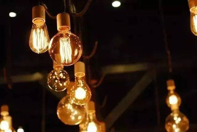 LED灯具性能评估：检测规范与技术指南
