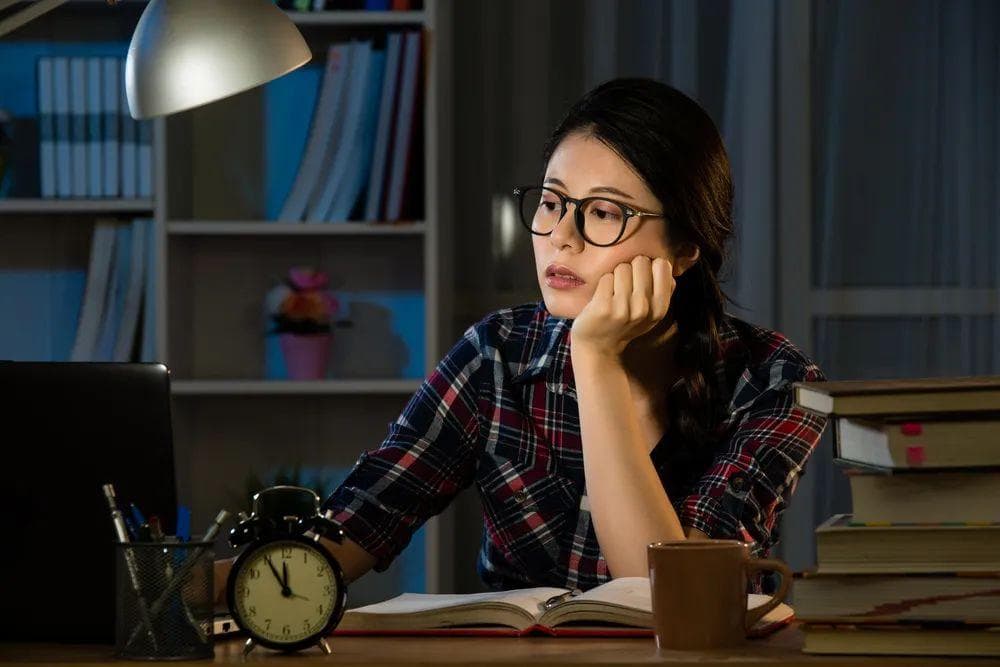 熬夜的危害能通过补觉来弥补么？