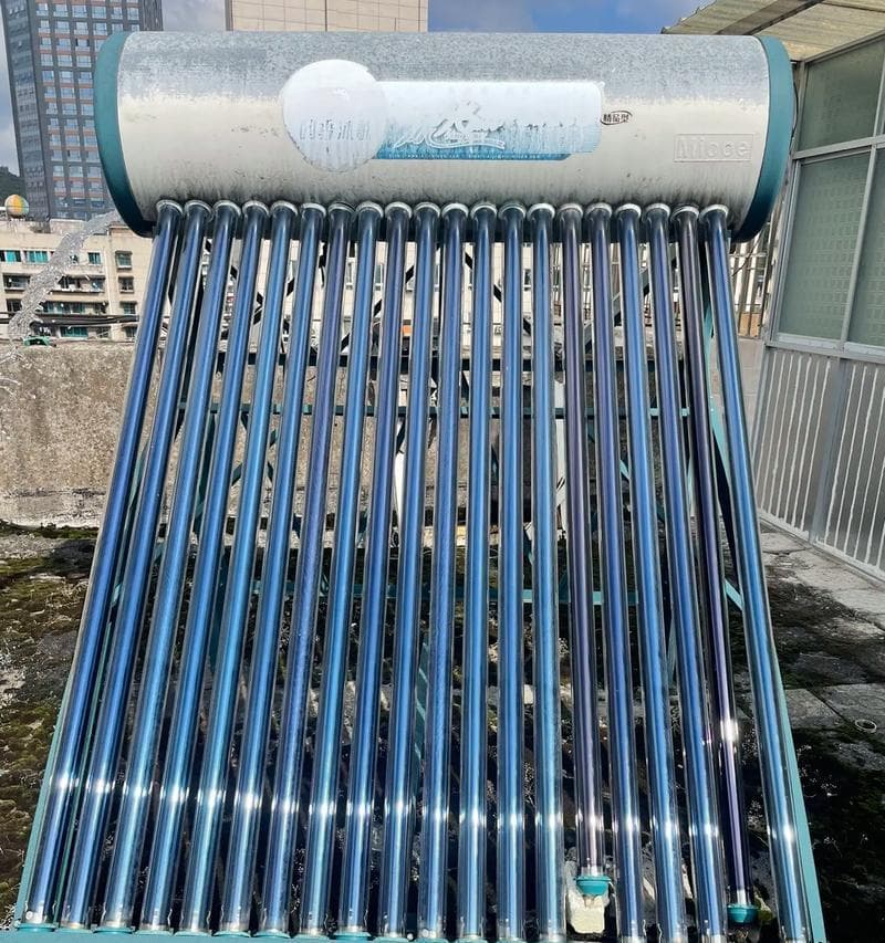 壁挂式太阳能热水器清洗教程：步骤详解与注意事项