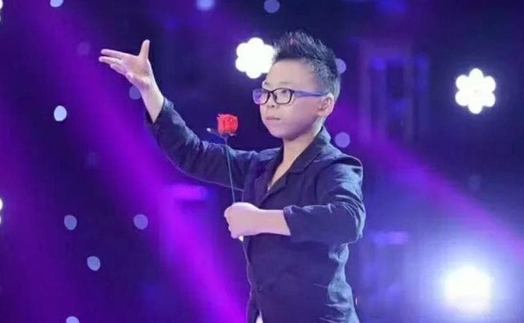 新手应该如何开始学习纸牌魔术