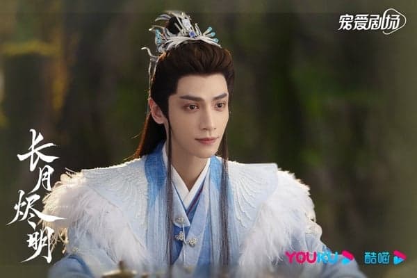 《长夜烬明》爆火：罗云熙一人分饰三角，这部仙侠剧凭什么征服全球观众？