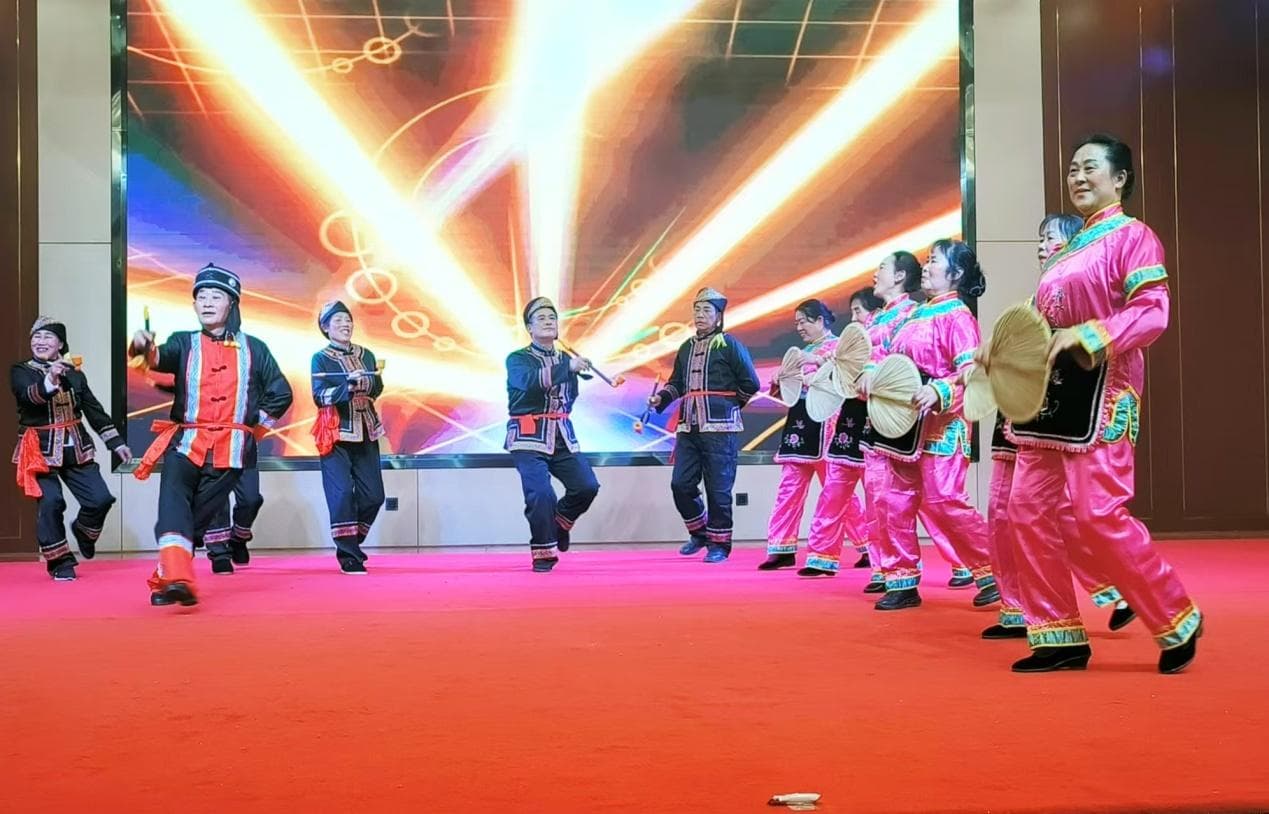 城步苗族自治县广场舞协会年会成功举办 舞出健康新风尚