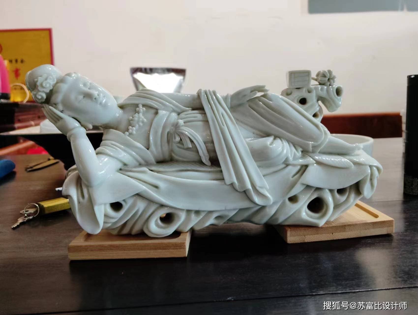 德化白瓷卧观音：中国传统陶瓷艺术的瑰宝