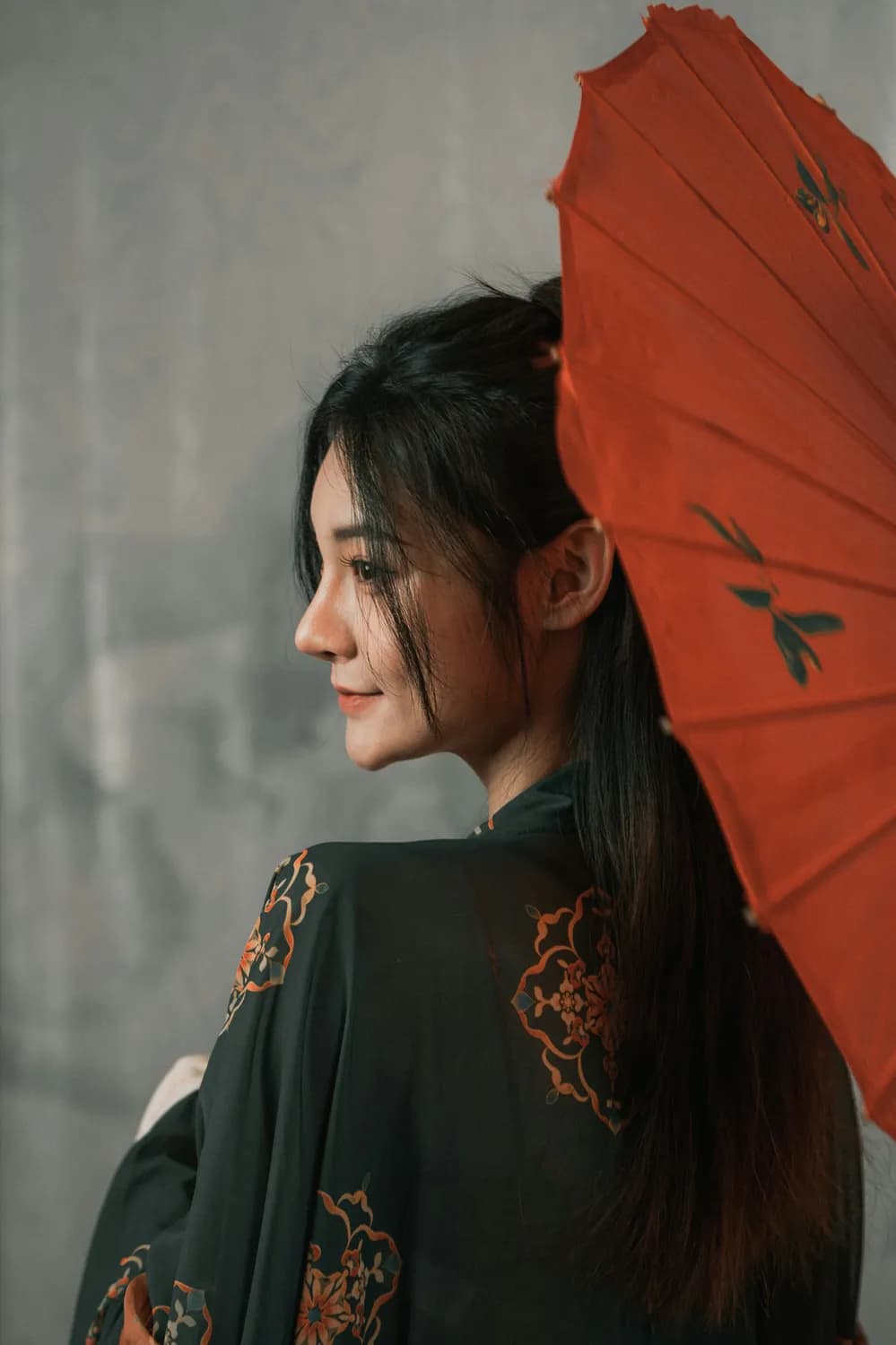 《射雕英雄传：侠之大者》预售票房领跑，肖战庄达菲演绎经典侠侣