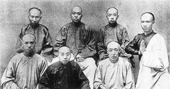 除了“戊戌六君子”，还有两人逃过一劫
