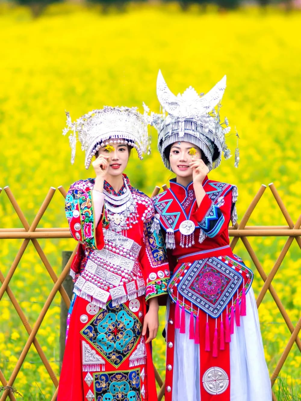 身着彩凤双飞翼，江西这个神秘的少数民族邀你来听山歌嘞