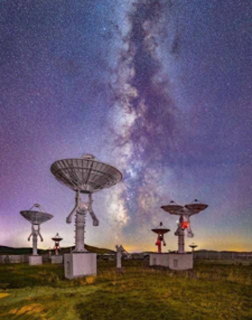 可观测宇宙边界，距离地球465亿光年，边界之外又是啥？