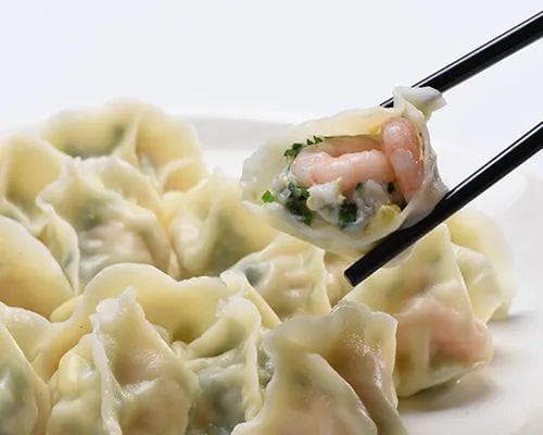 厨房小白必学！5分钟搞定‘雨水三鲜饺子’，鲜到舔盘