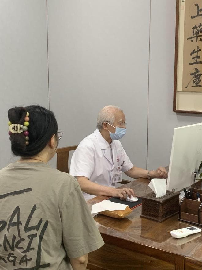 喝水多，为啥还觉得口干？得了肾结石，要多喝水？