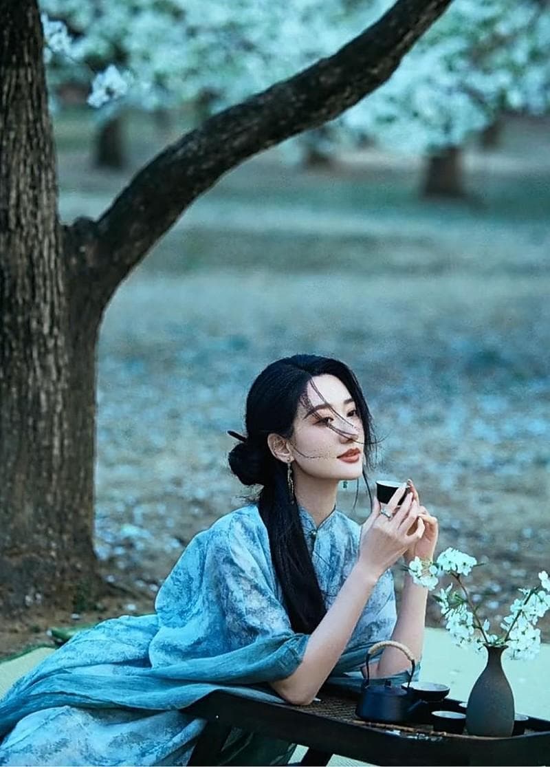 读《道德经》《金刚经》对投资哲学的逻辑有什么益处？