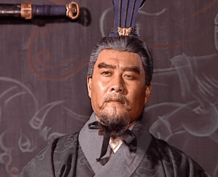 韩遂归顺曹操：东汉末年军阀的抉择
