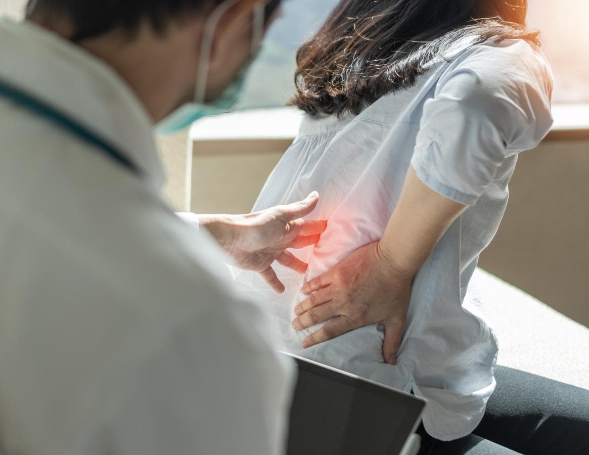 慢性疼痛：定义、症状、成因、诊断、治疗、影响和预防