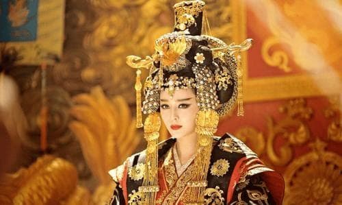 女皇武则天：权力与智慧的巅峰之旅