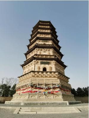 呼和浩特白塔：一座见证草原丝路兴衰的千年古塔