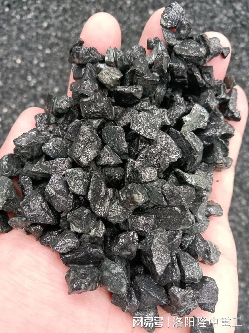 玄武岩与其他岩石相比有何优势？