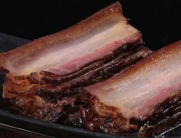 自己在家做的腊肉，营养又美味，多种吃法等着你