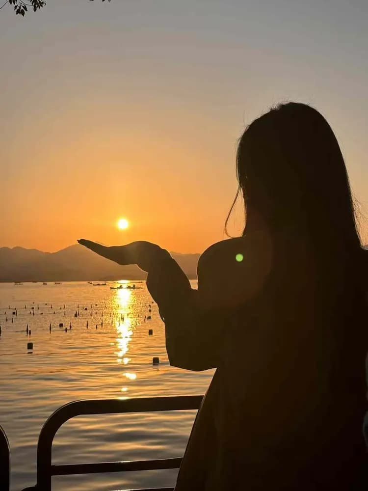 音乐篇章：民谣里的诗意与哀愁《南方姑娘》