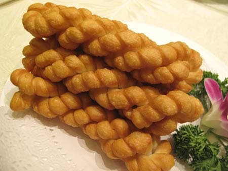稷山麻花：从宫廷到民间的传统风味小吃